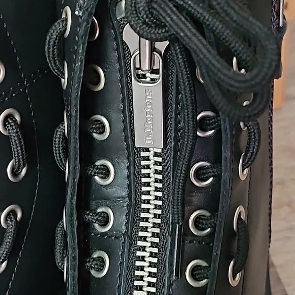 Dr. Martens Air Wair 1460 BLACK WANAMA TWIN ZIP 8 EYE BOOT - Picture 4 of 12